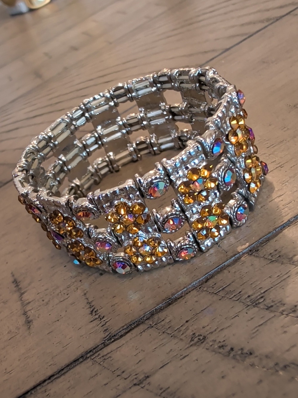 Crystal Stretch Bracelet with Gold and Iridescent Stones